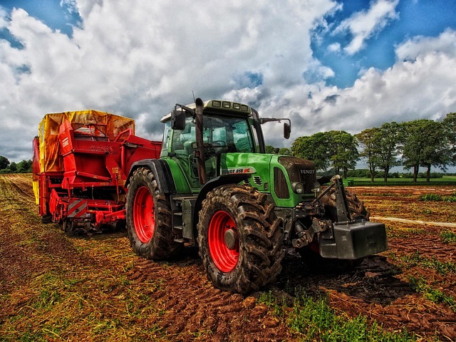 tractor, rural, farm, countryside, field, farming, cultivation, agriculture, machine, tractor, tractor, tractor, tractor, tractor, farm, farming, farming, agriculture, agriculture, agriculture