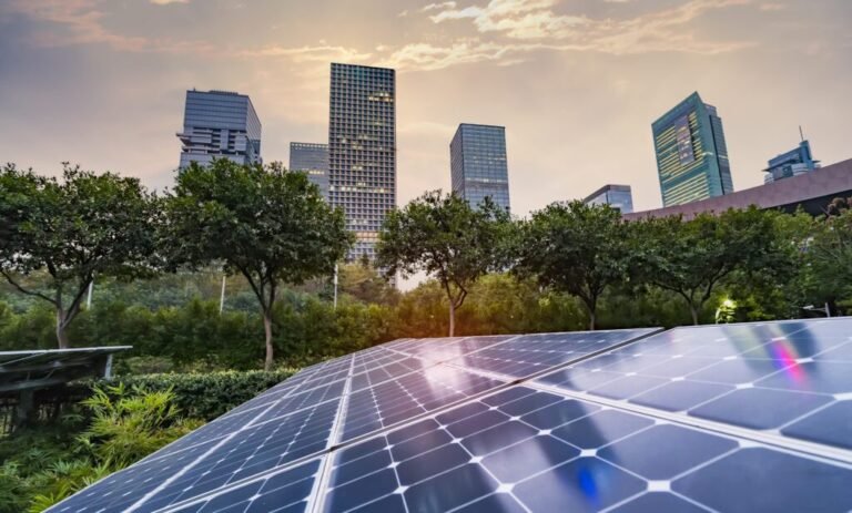 Potensi Energi Terbarukan di Indonesia dan Peluang Pengembangannya